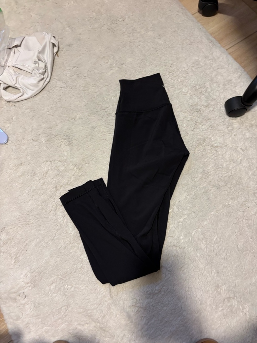 Lululemon wunder under black 25” size 2